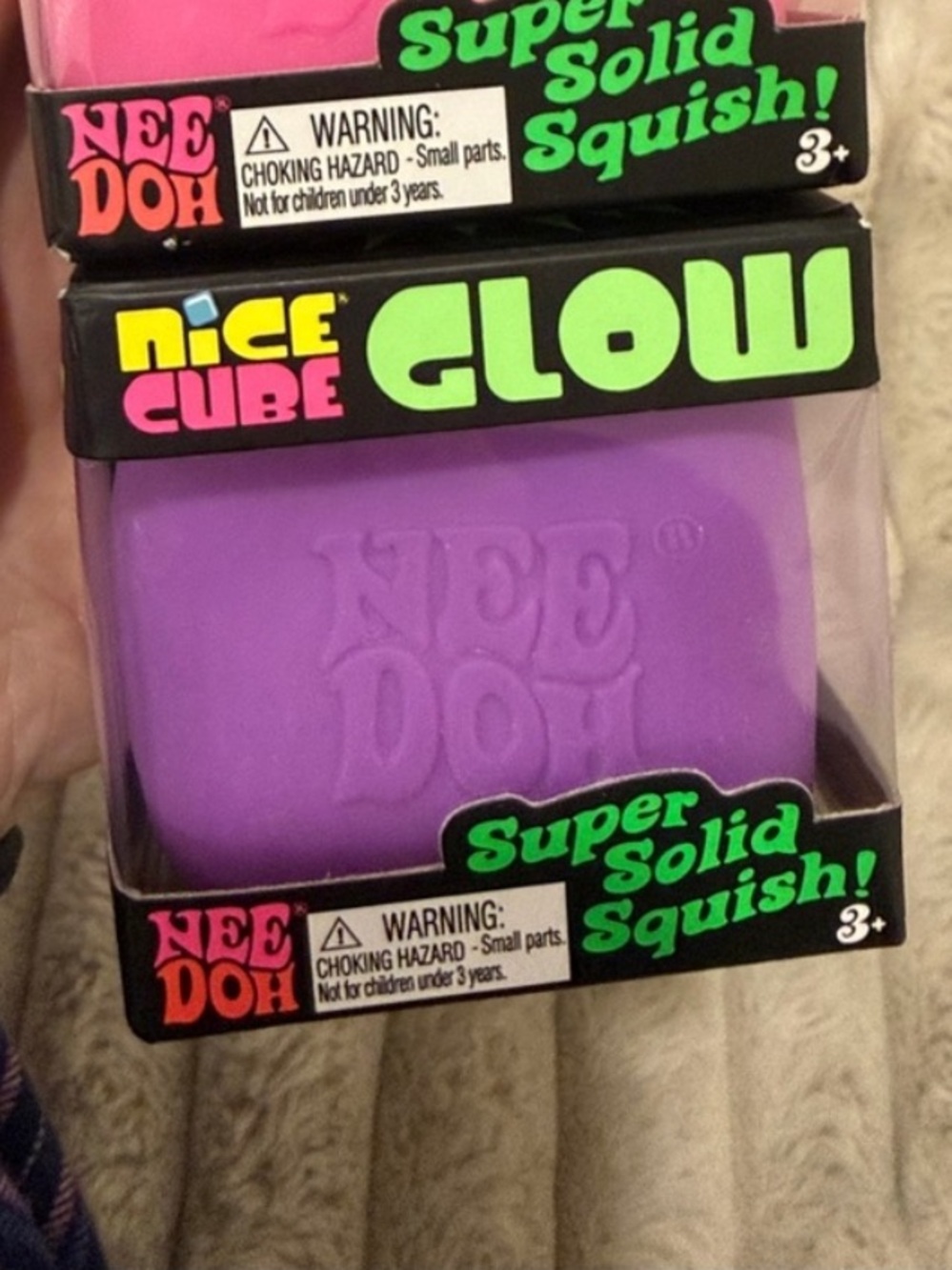 Needoh nice cube glow solid squish purple
